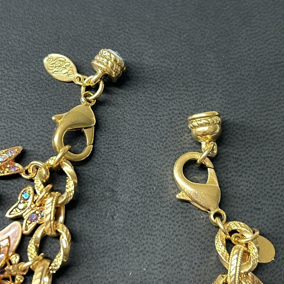 🖤NEW💕Kirks Folly charms bracelet - Picture 10 of 16